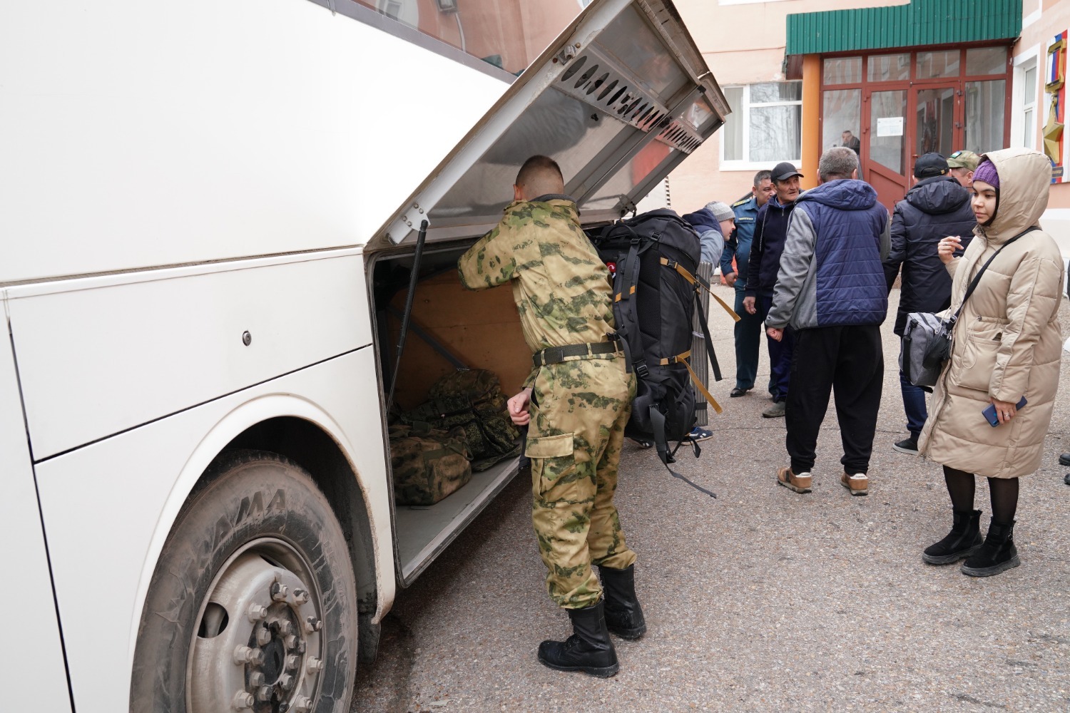 Олег Яровиков