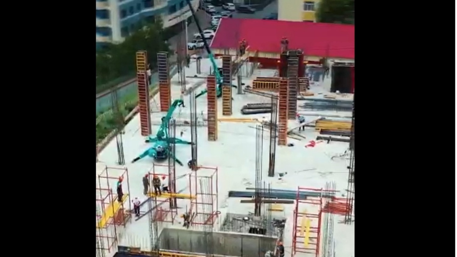 скриншот видео