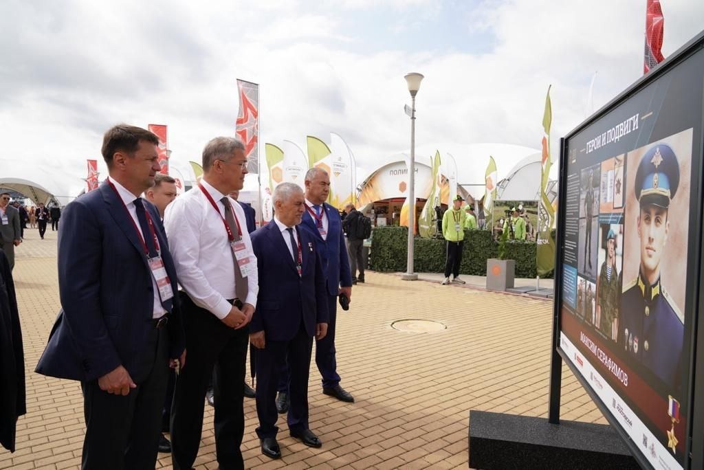 Олег Яровиков