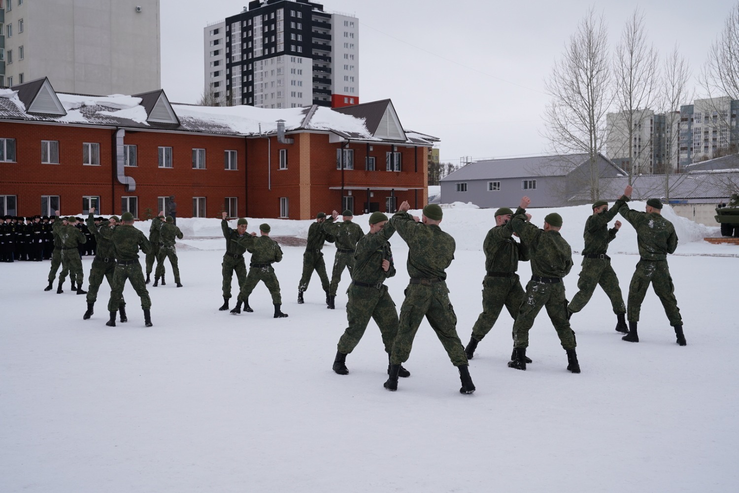Олег Яровиков