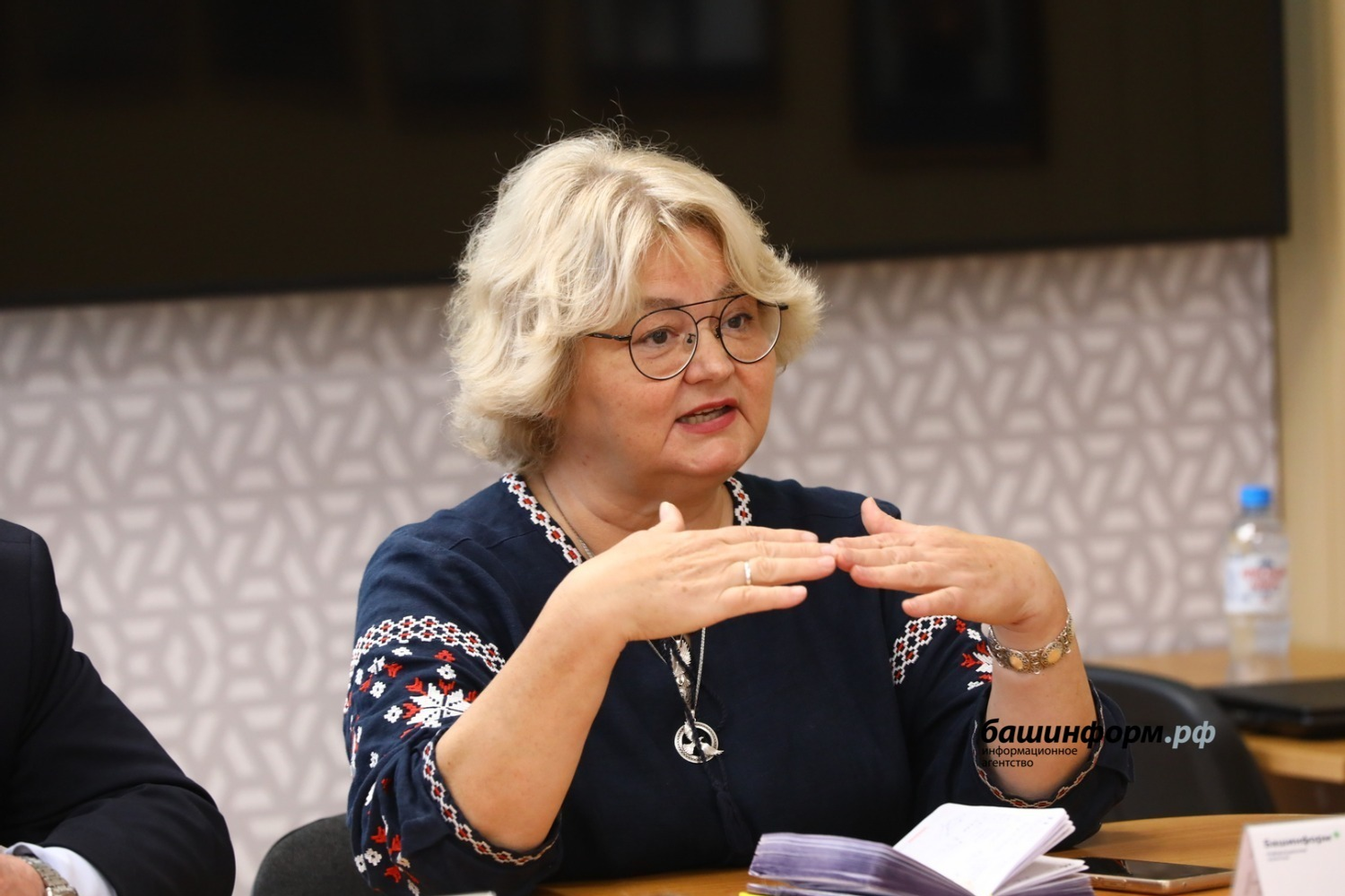 Валерий Шахов  Лариса Белан