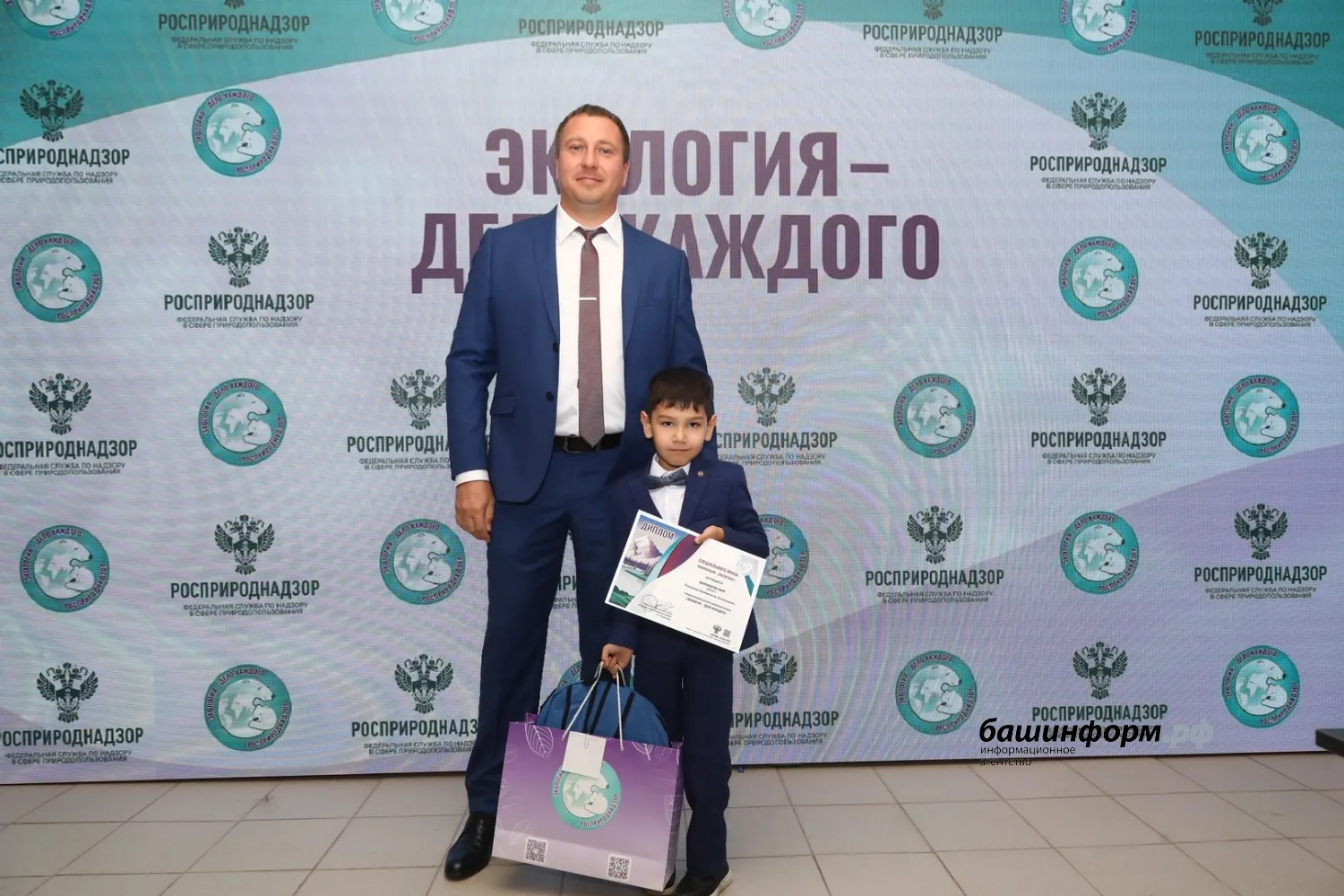 Валерий Шахов
