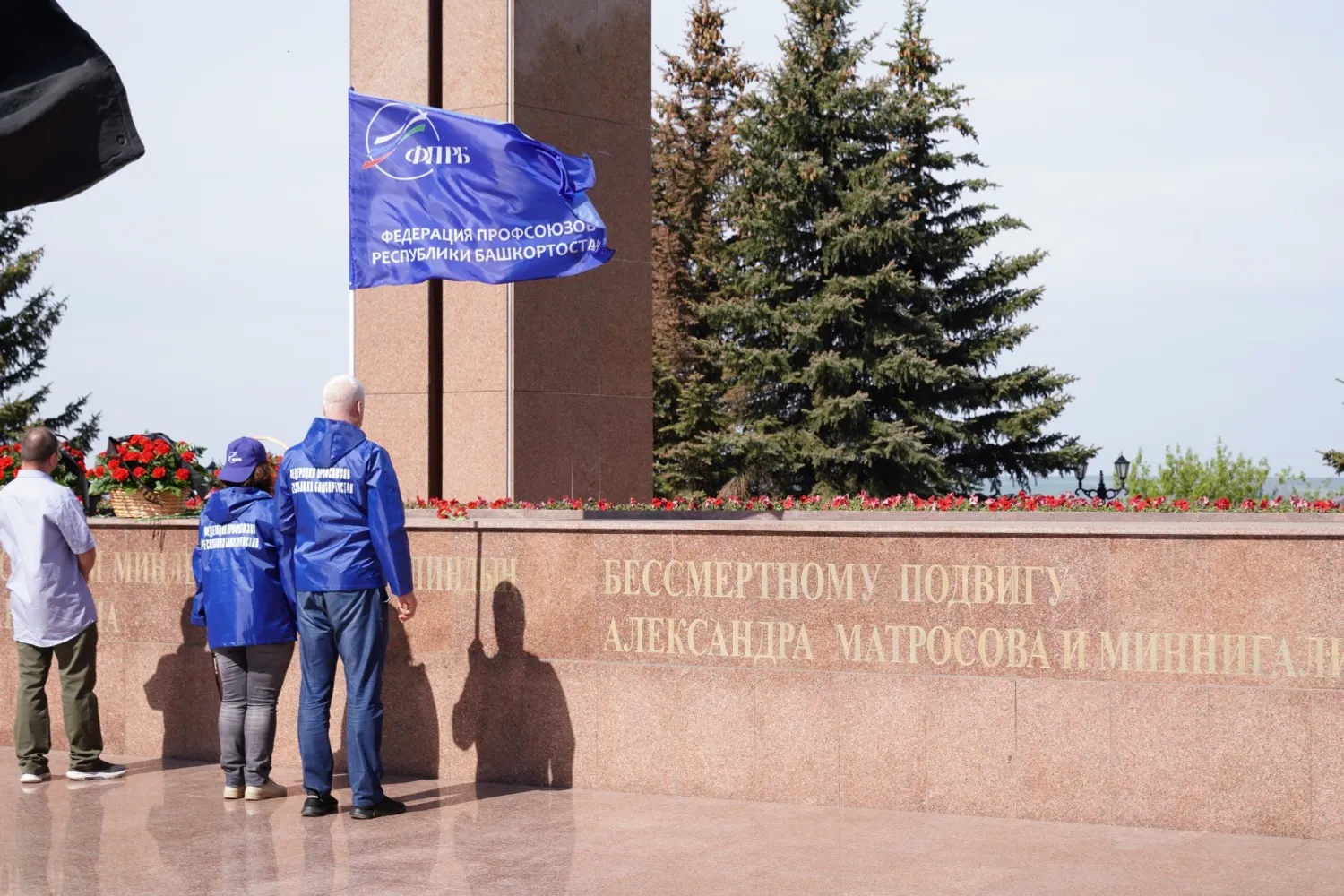 Олег Яровиков