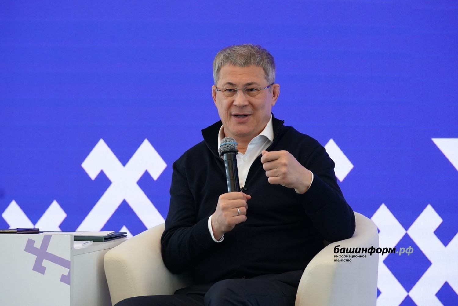 Олег Яровиков