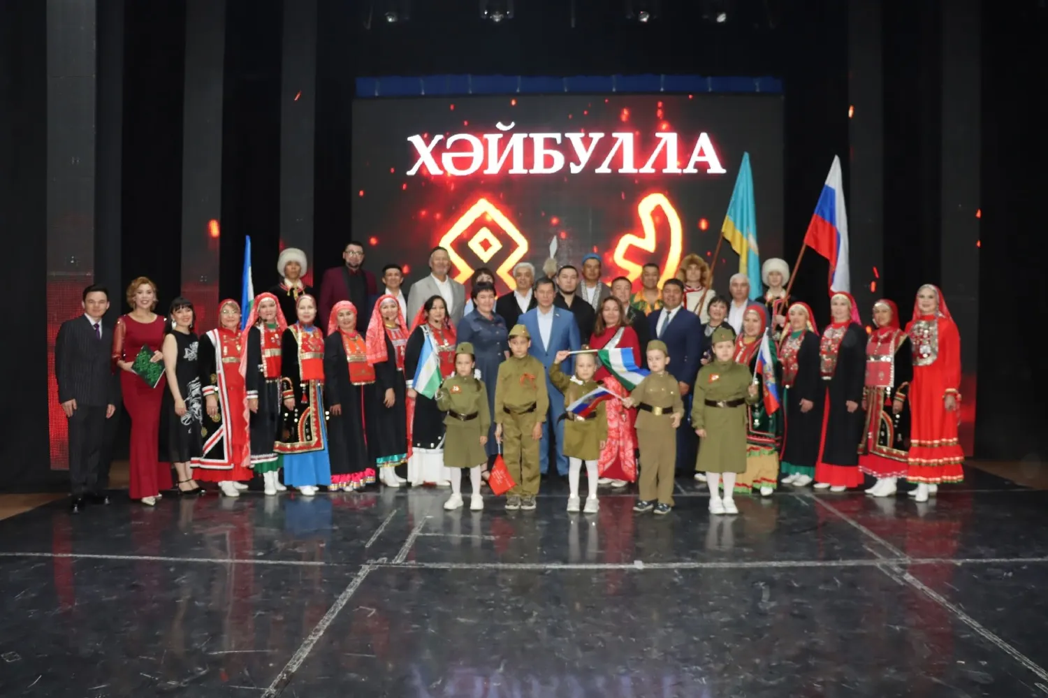 личная страница Рустама Шарипова ВКонтакте