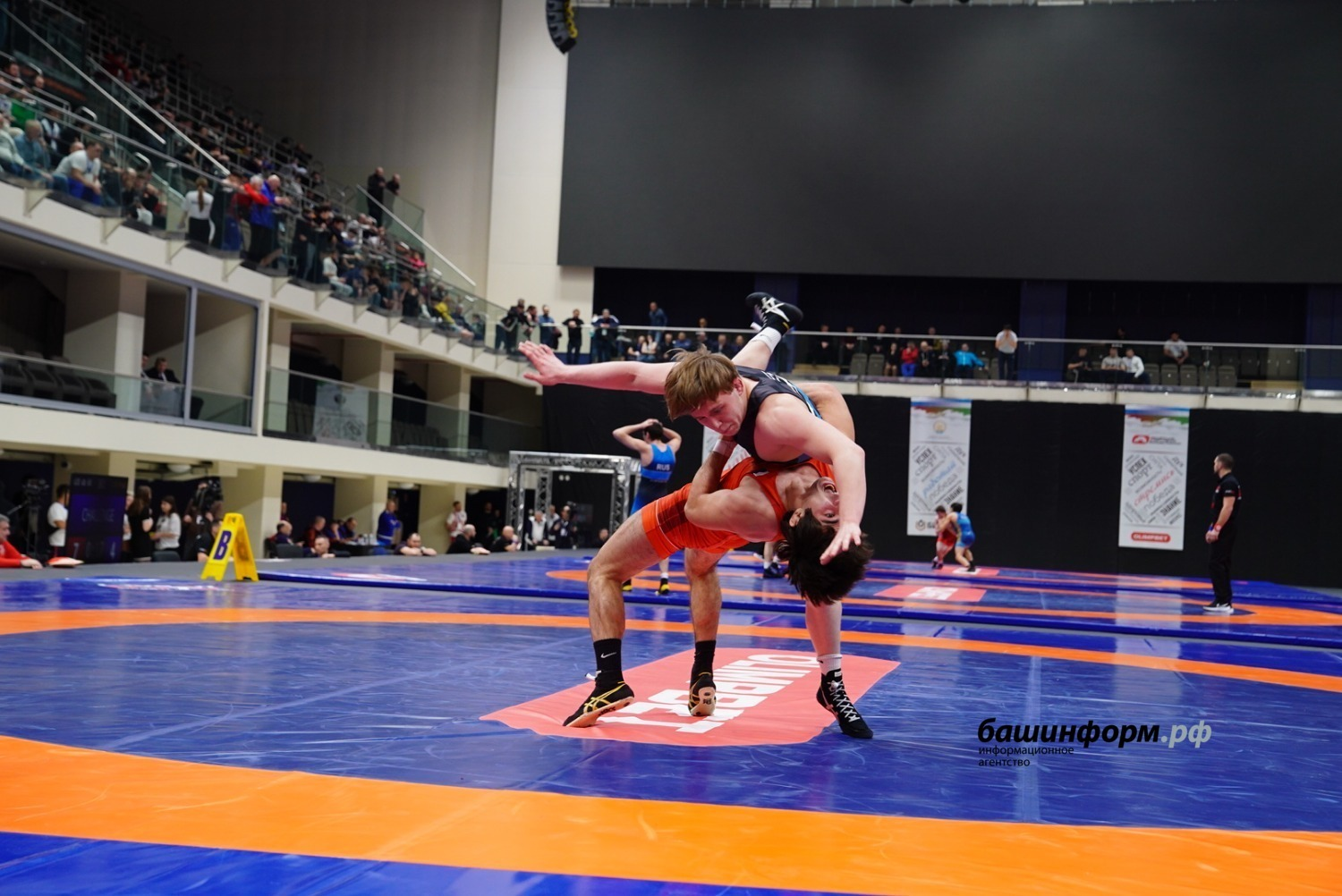 Олег Яровиков