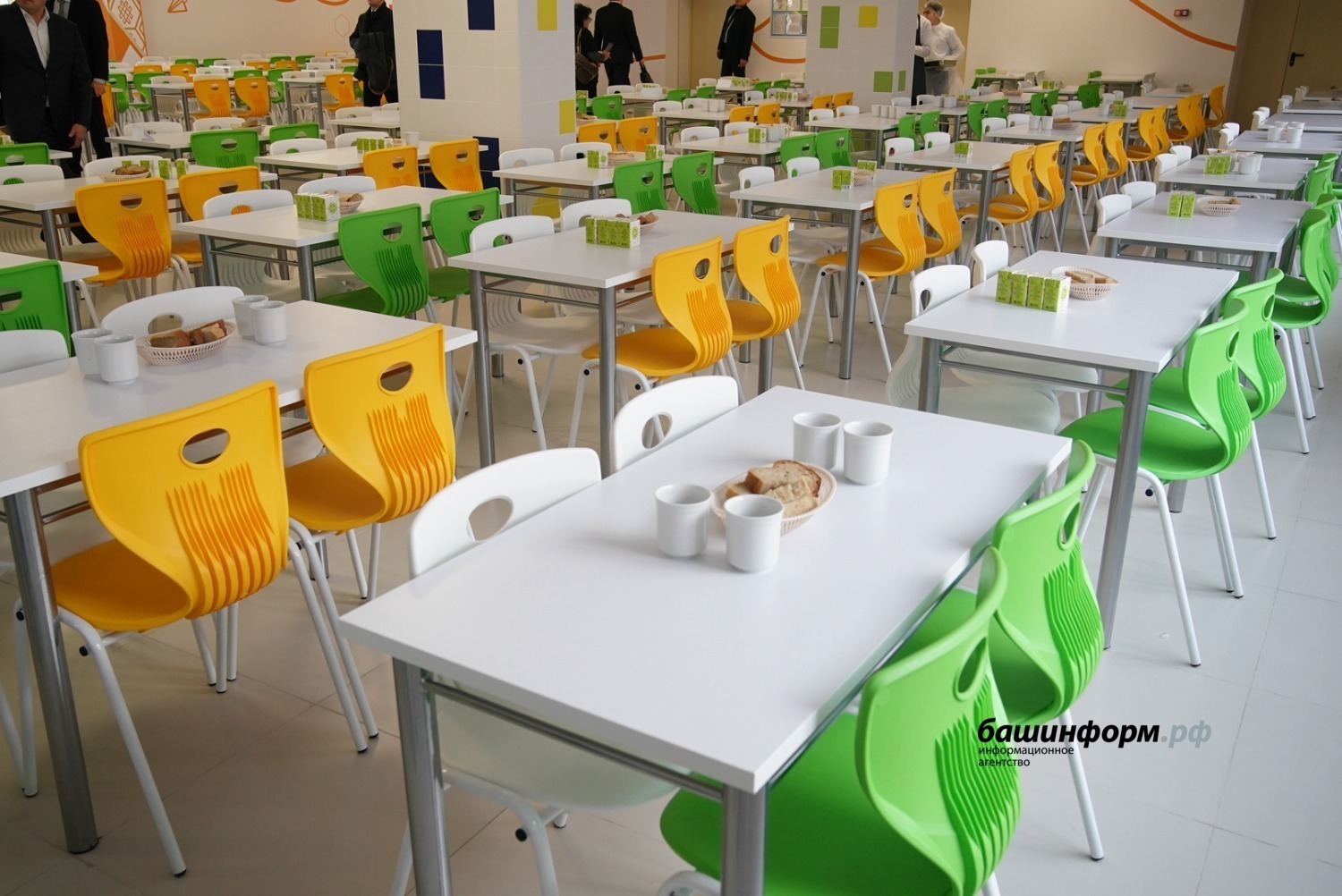 Олег Яровиков