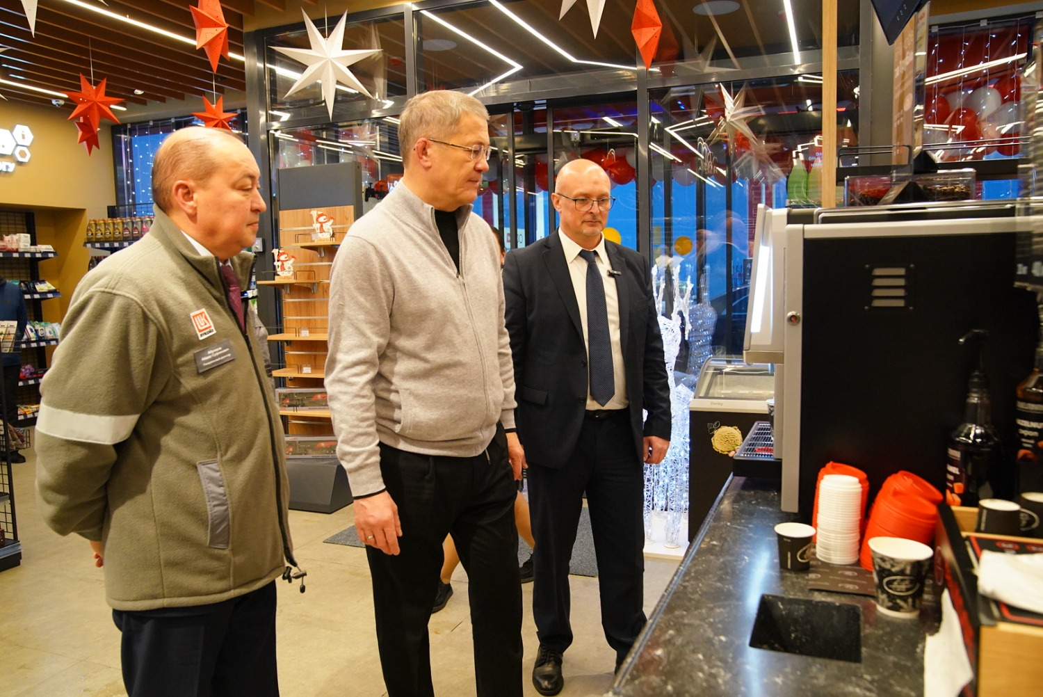 Олег Яровиков