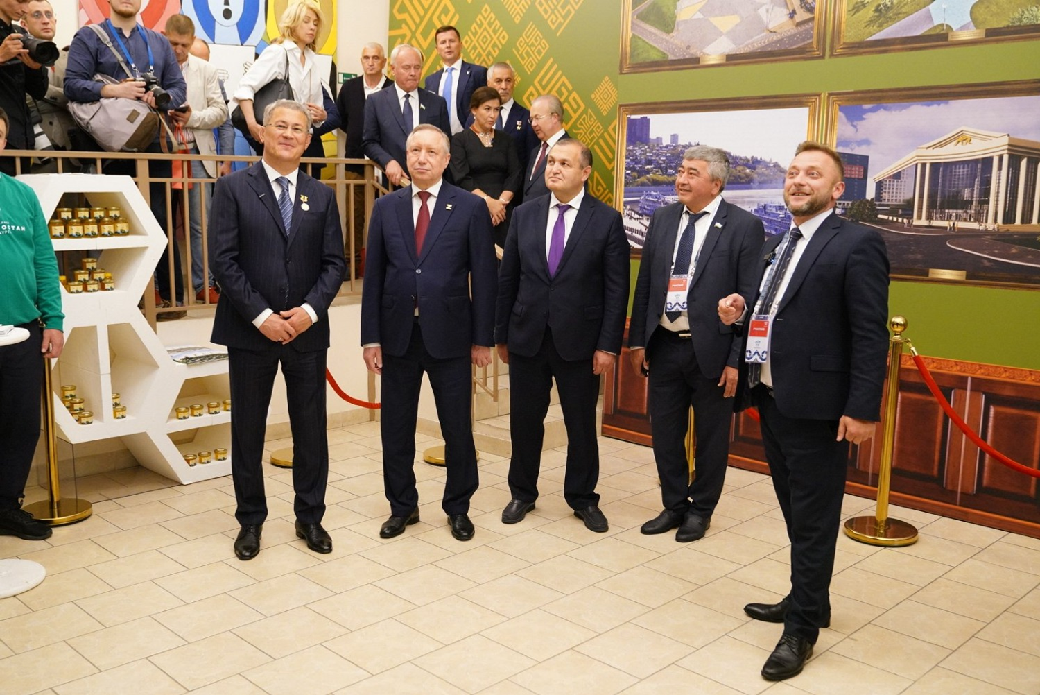 Олег Яровиков