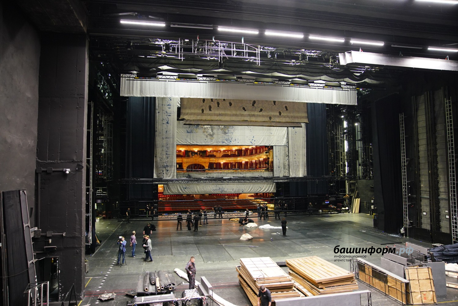 Олег Яровиков