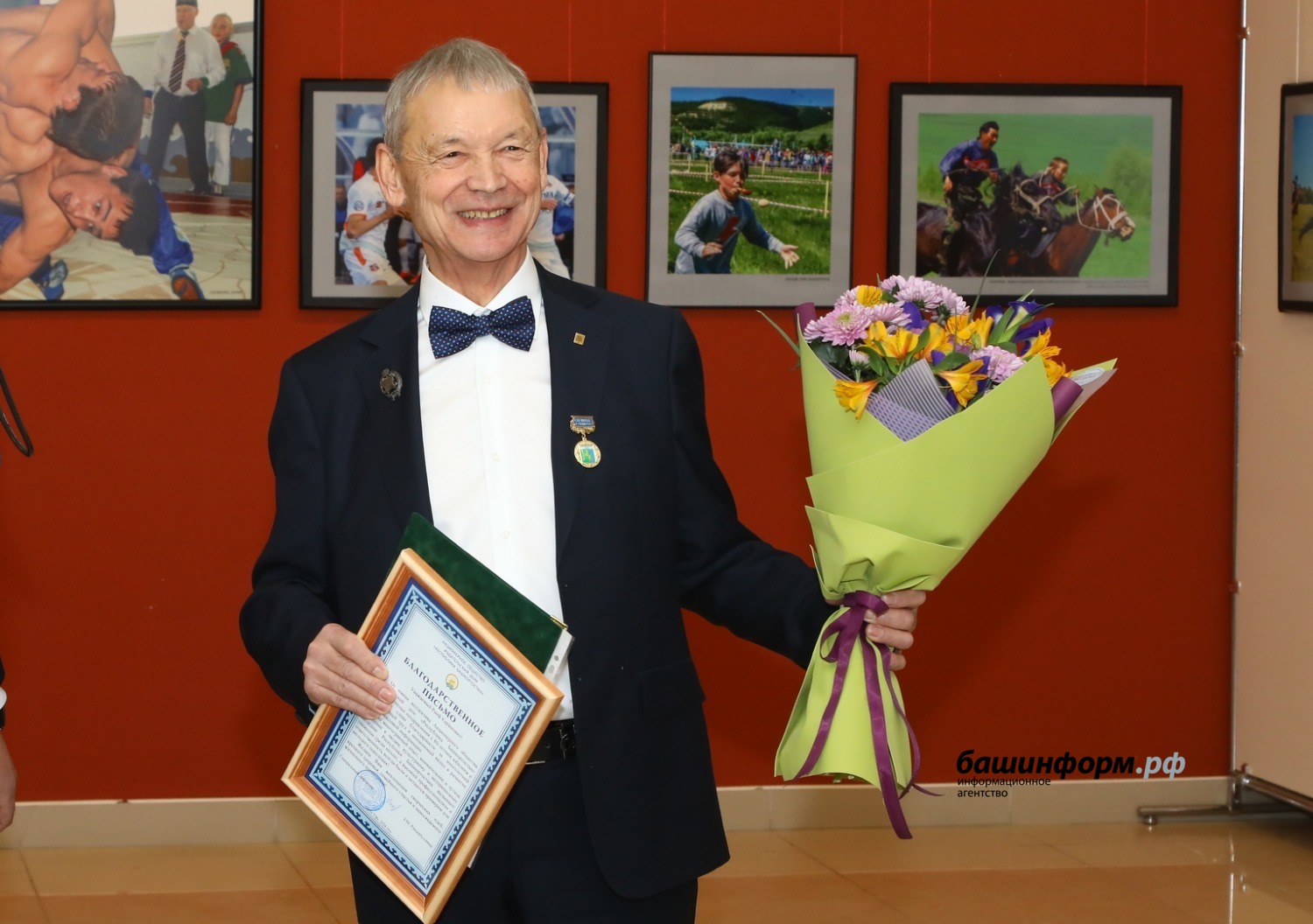 Олег Яровиков, Валерий Шахов  ИА «Башинформ»