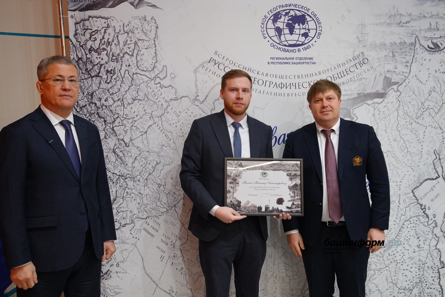 Олег Яровиков