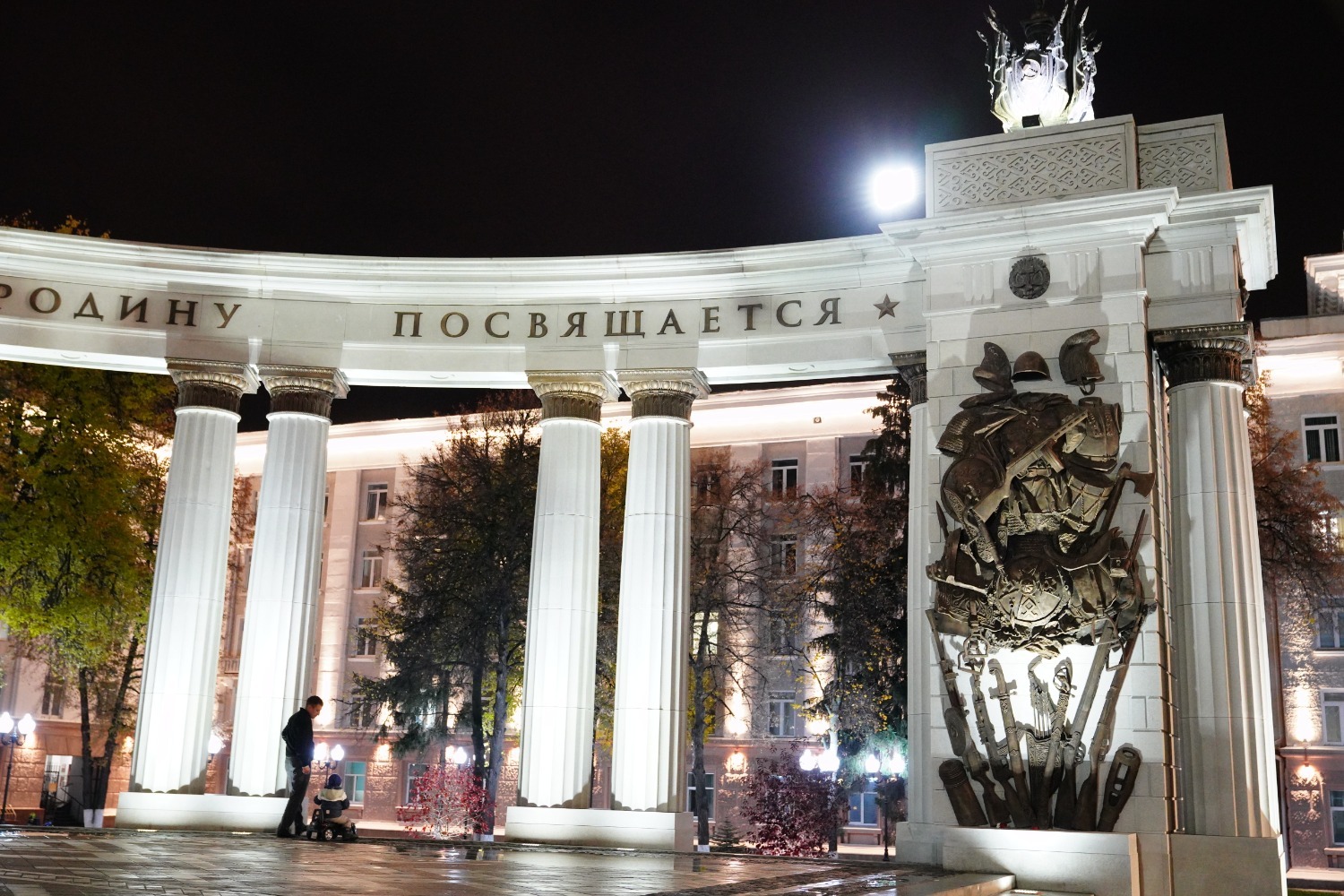 Олег Яровиков