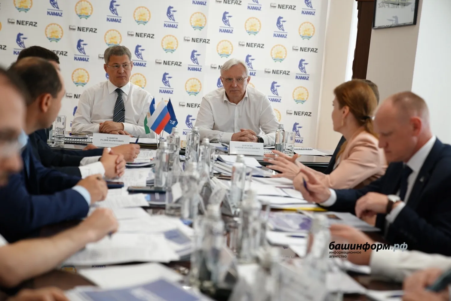 Олег Яровиков