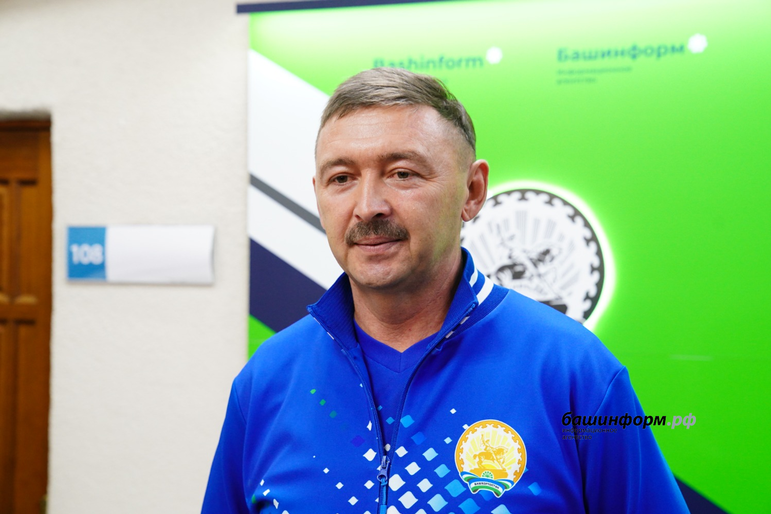 Олег Яровиков