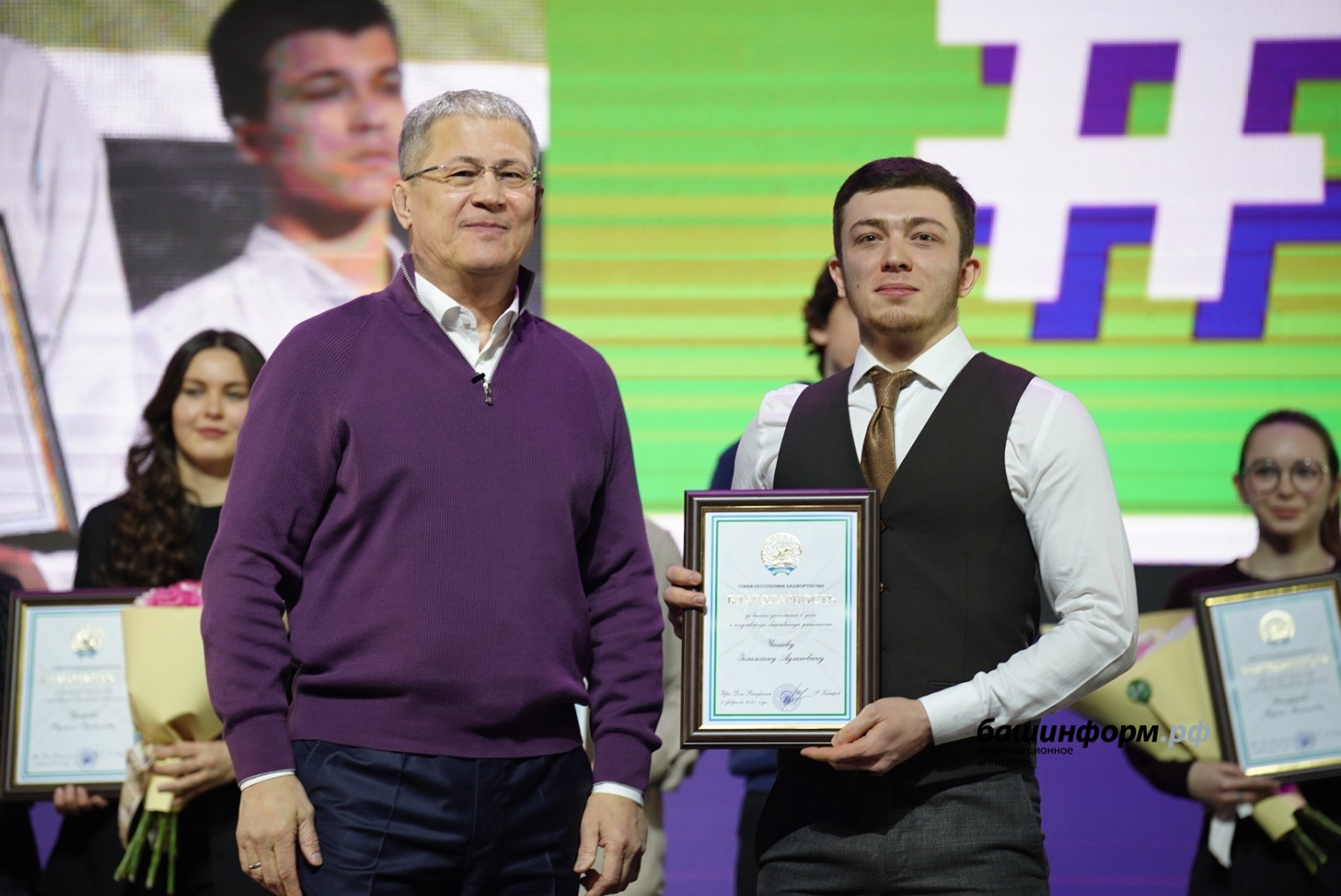 Олег Яровиков