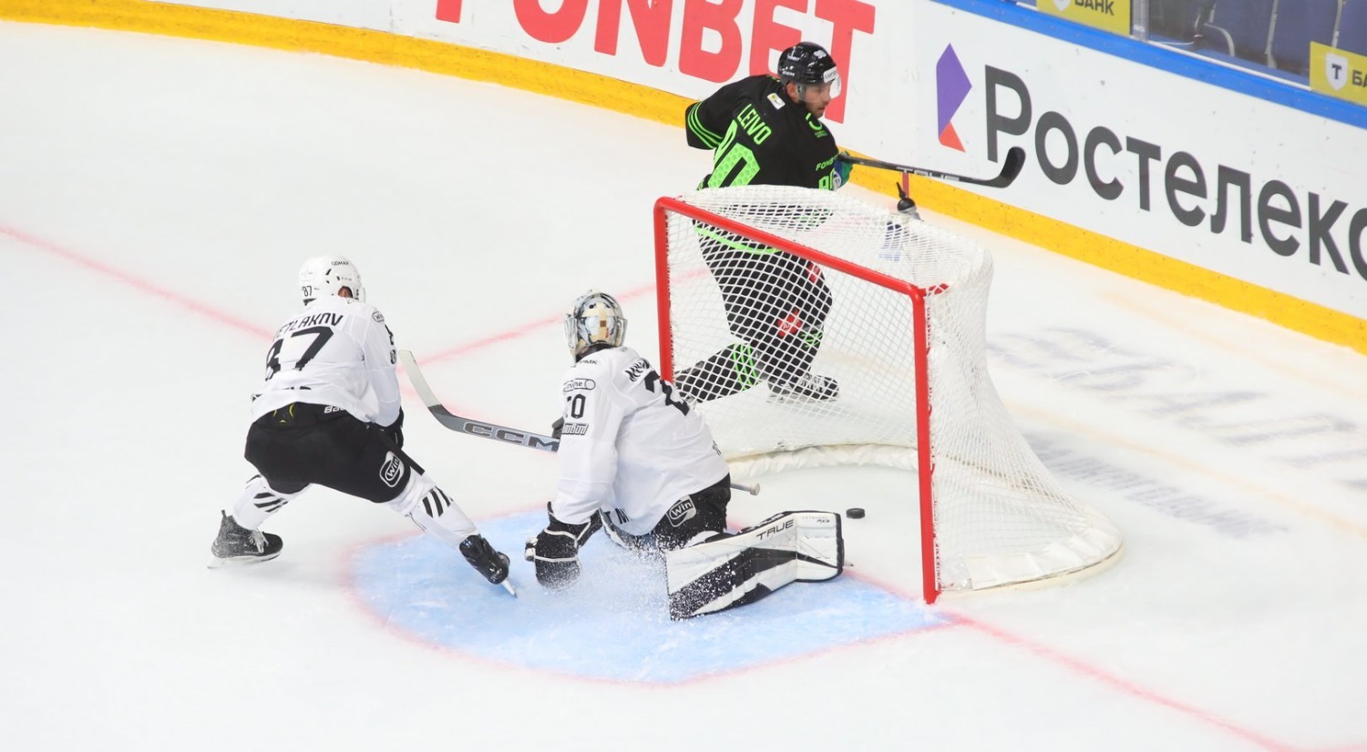 Валерий Шахов