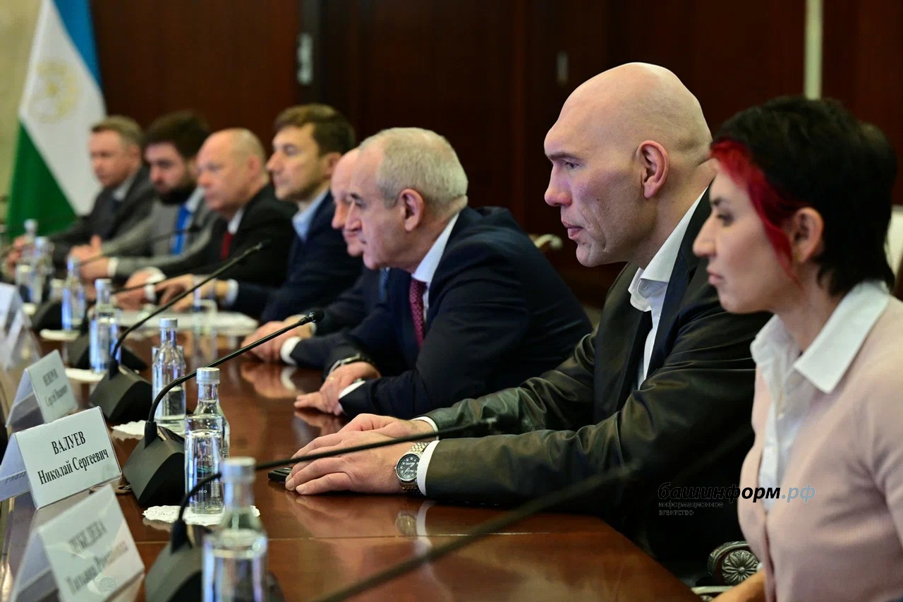 Азат Мухамедьянов    пресс-служба Главы РБ