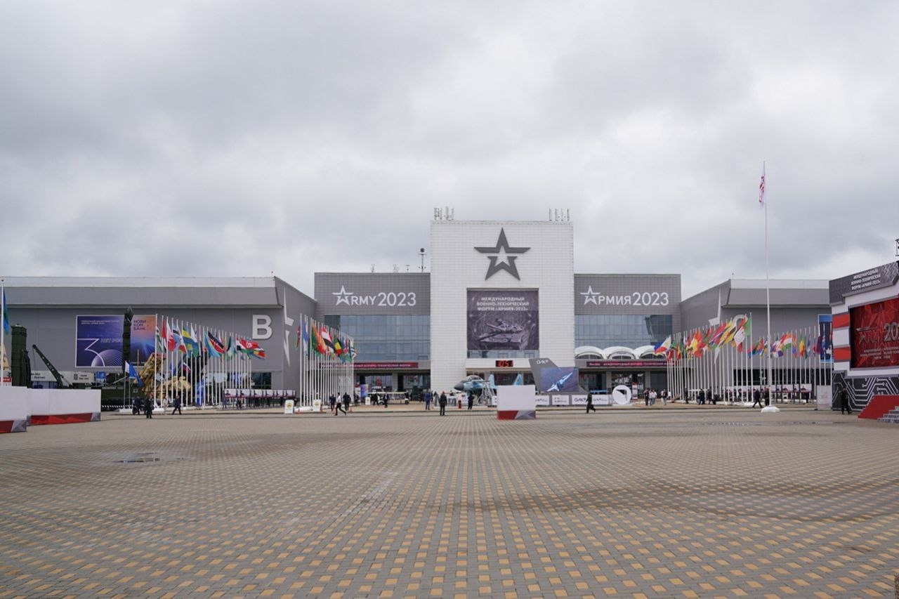 Олег Яровиков