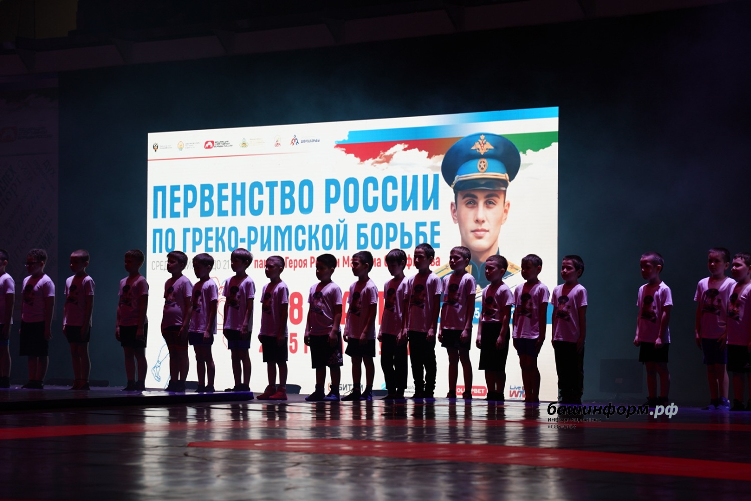 Олег Яровиков