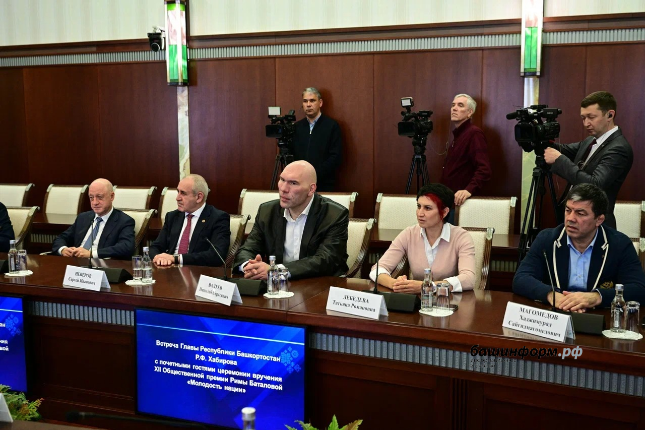 Азат Мухамедьянов    пресс-служба Главы РБ