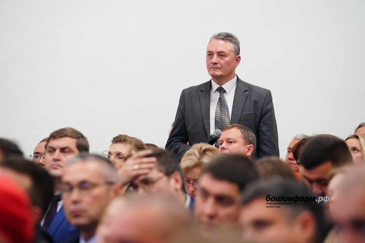 Олег Яровиков