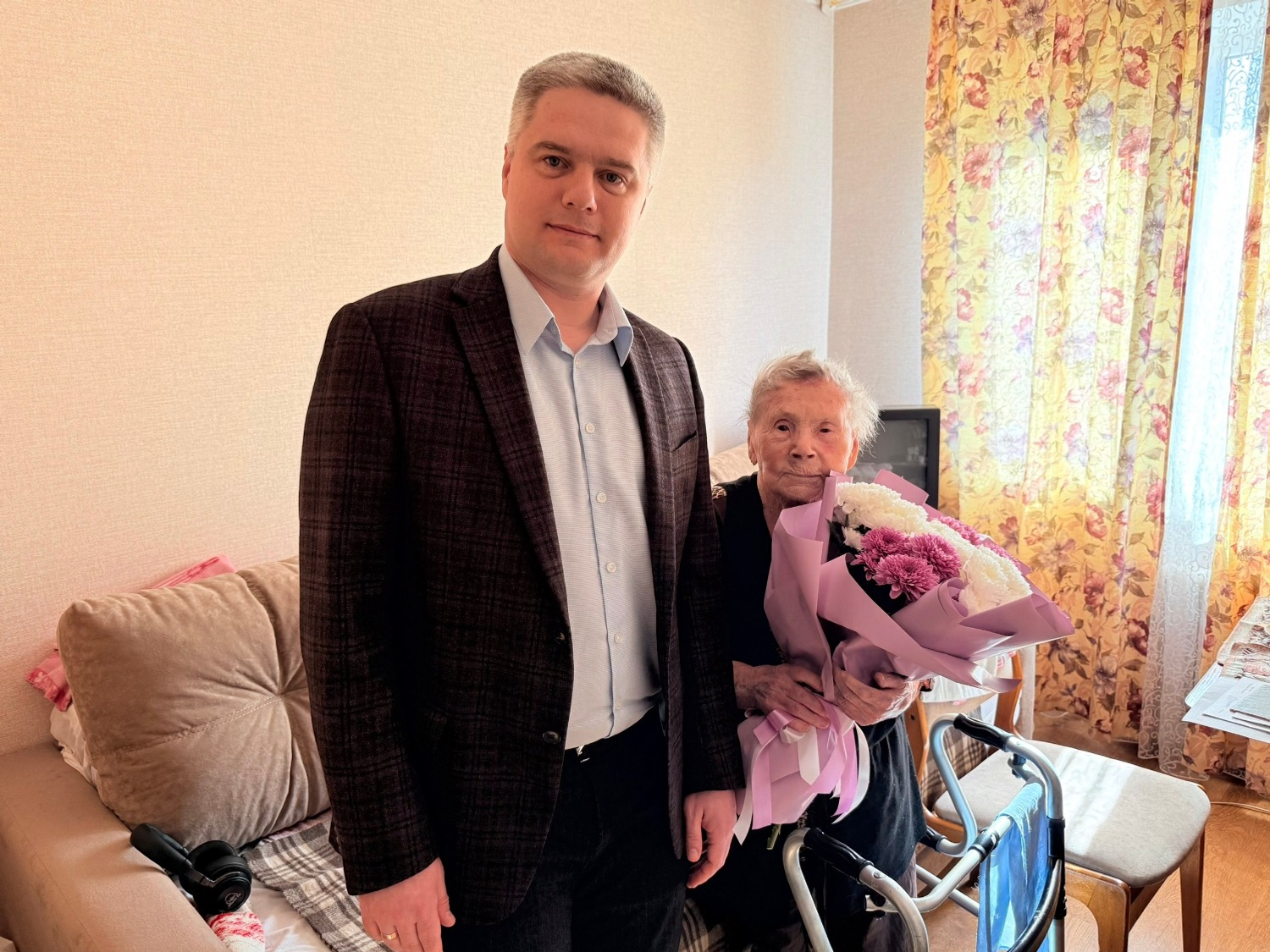 Антон Тарасов vk.com