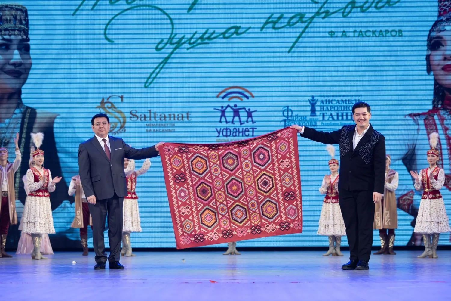 Эдуард Дильмухаметов пресс-служба ГААНТ им. Ф. Гаскарова