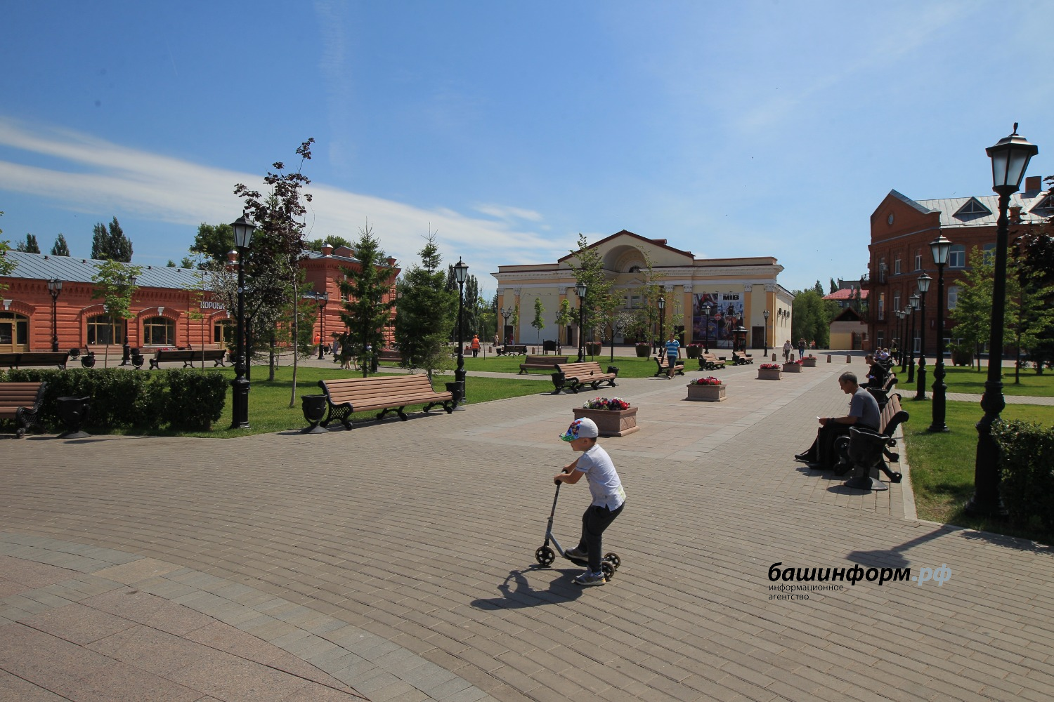 Олег Яровиков