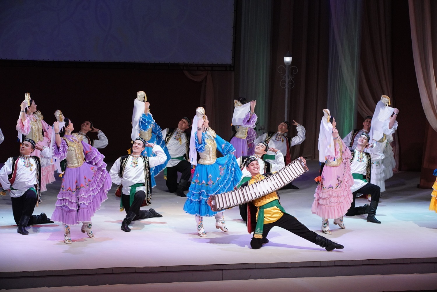 Олег Яровиков