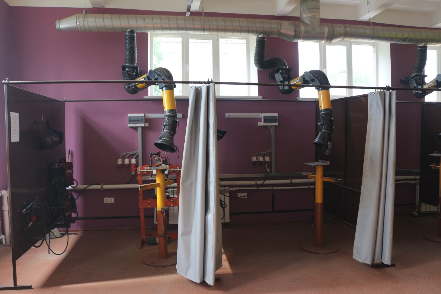 Октябрьский нефтяной колледж им. С.И. Кувыкина Октябрьский нефтяной колледж им. С.И. Кувыкина