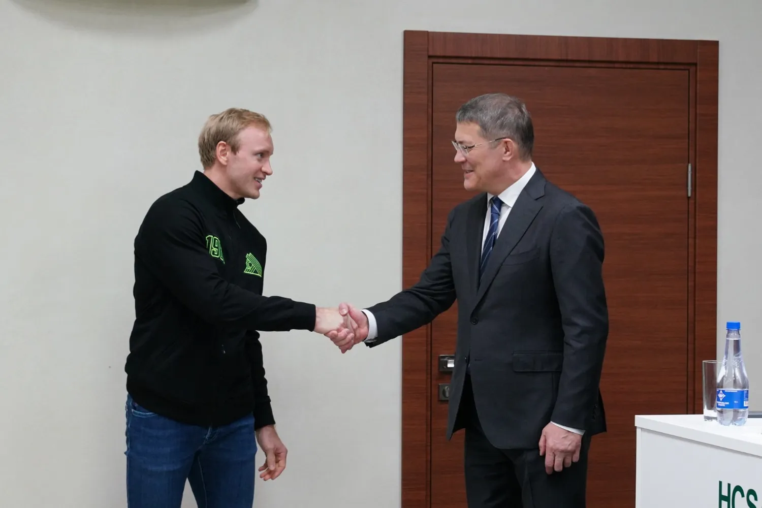 Олег Яровиков