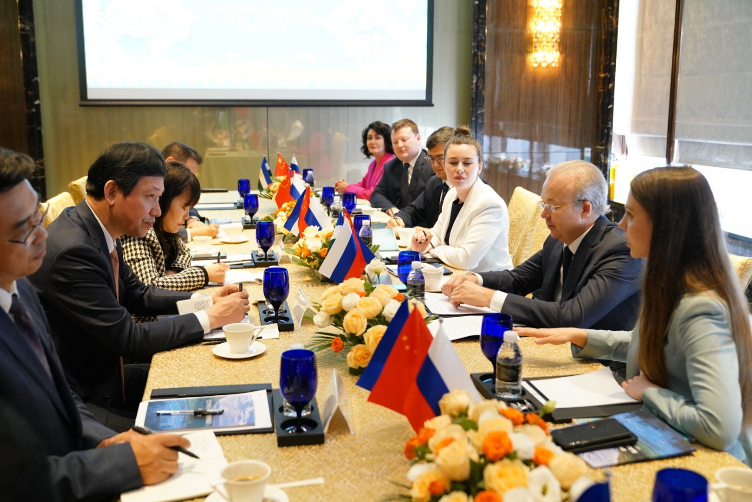 Олег Яровиков