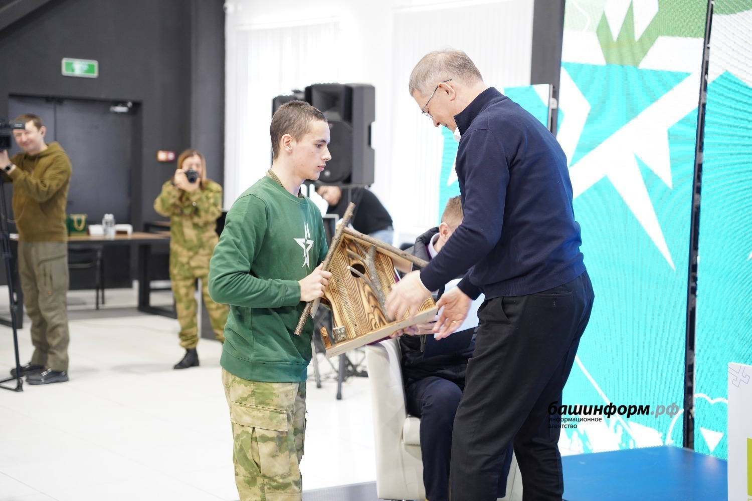 Олег Яровиков