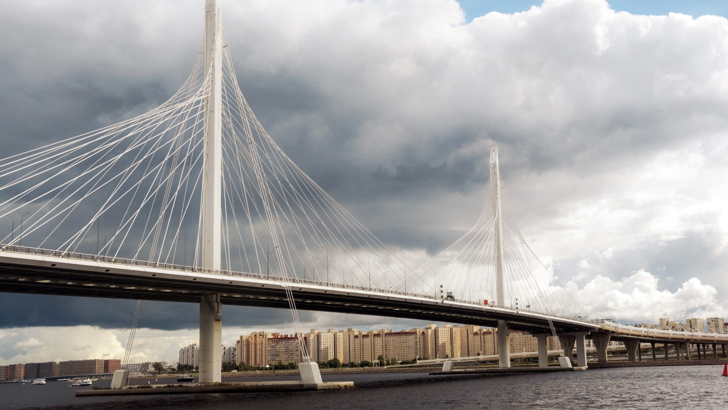 Марк Скворцов предоставлено Городским туристско-информационным бюро Западный скоростной диаметр Санкт-Петербурга