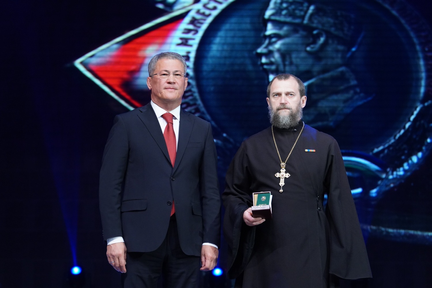 Олег Яровиков