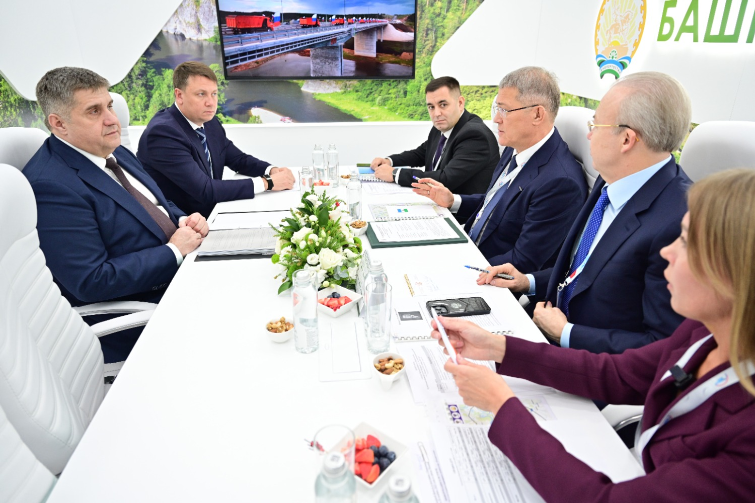 Азат Мухамедьянова Глава РБ