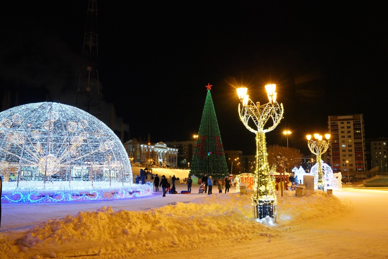 Олег Яровиков