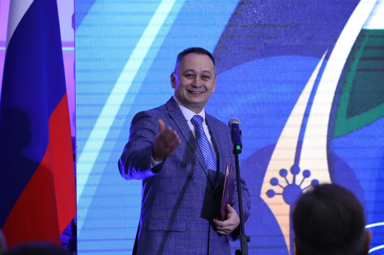 Валерий Шахов