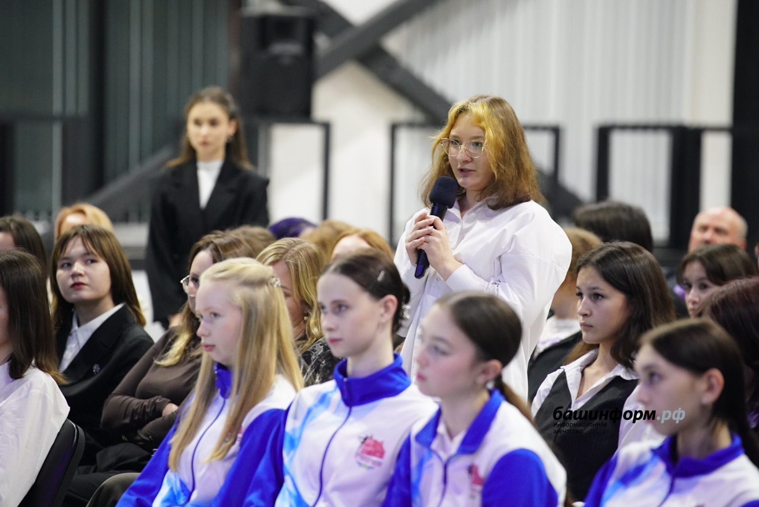 Олег Яровиков