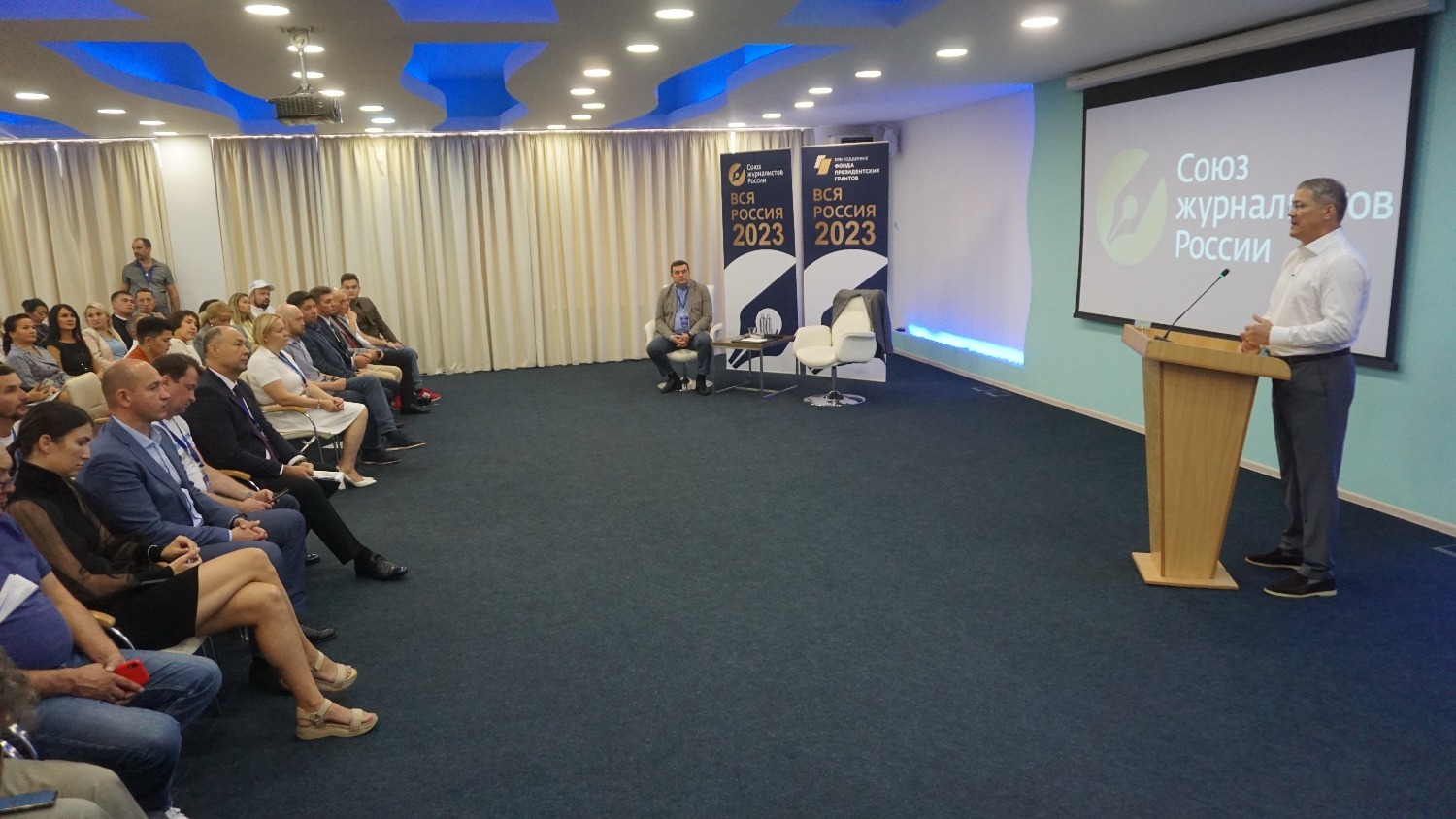 Анвар Галеев