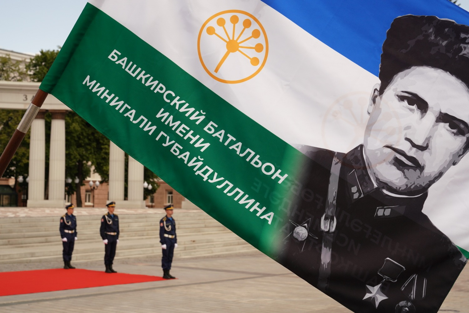 Олег Яровиков