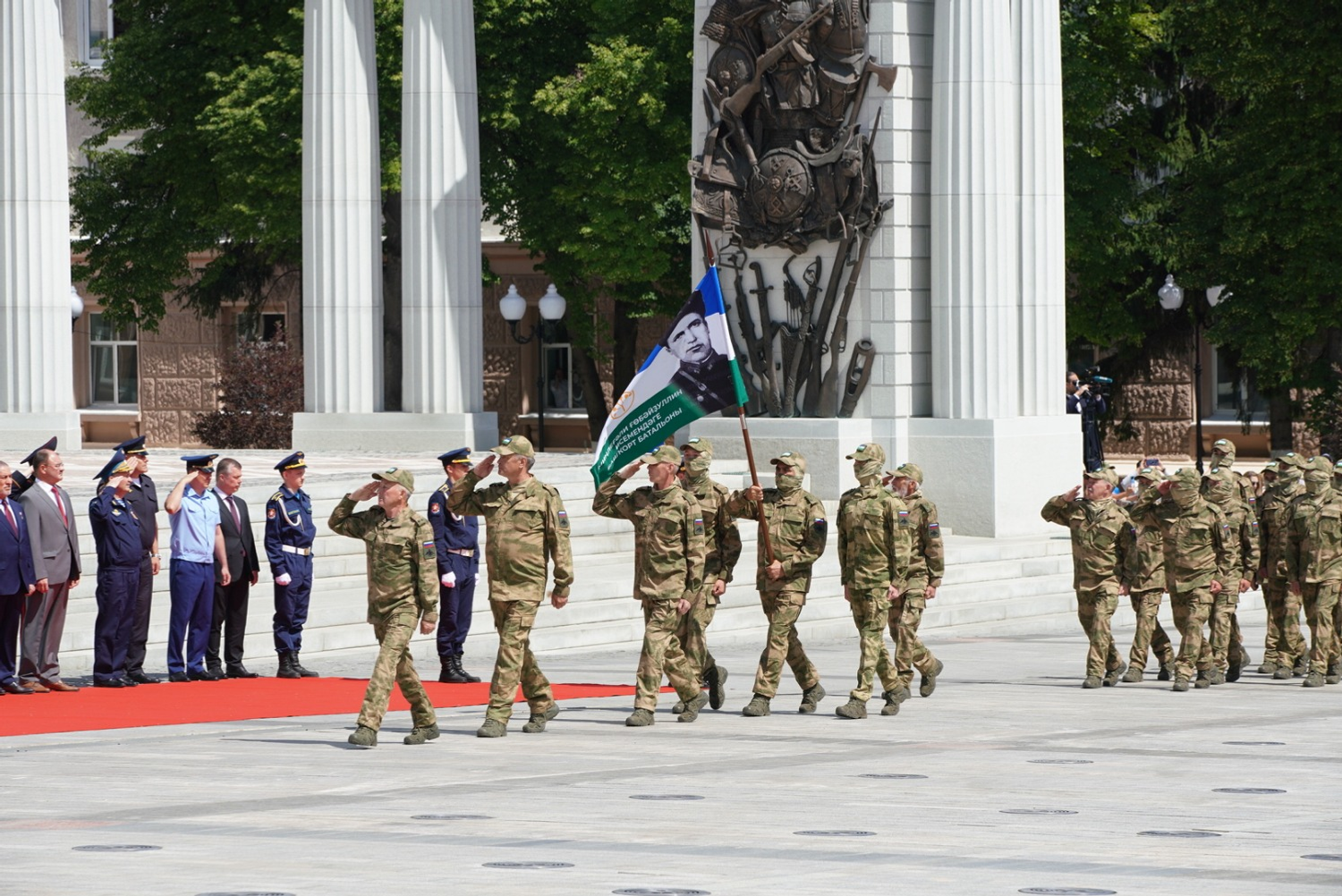 Олег Яровиков