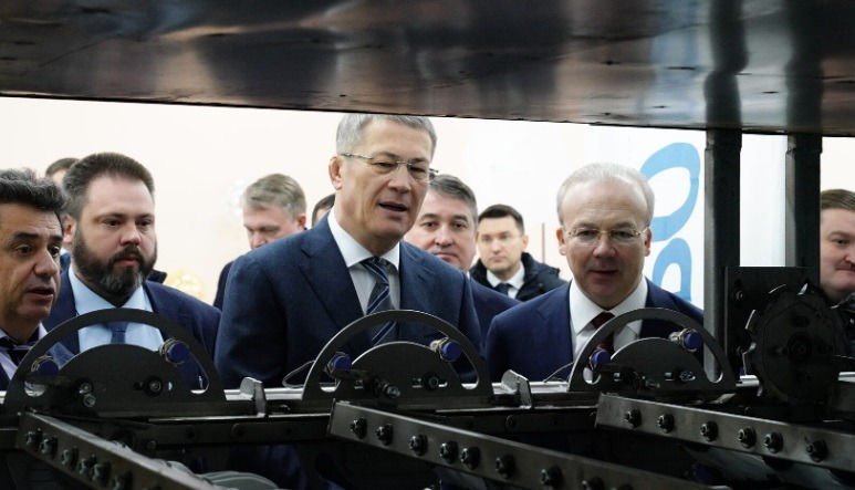 Олег Яровиков