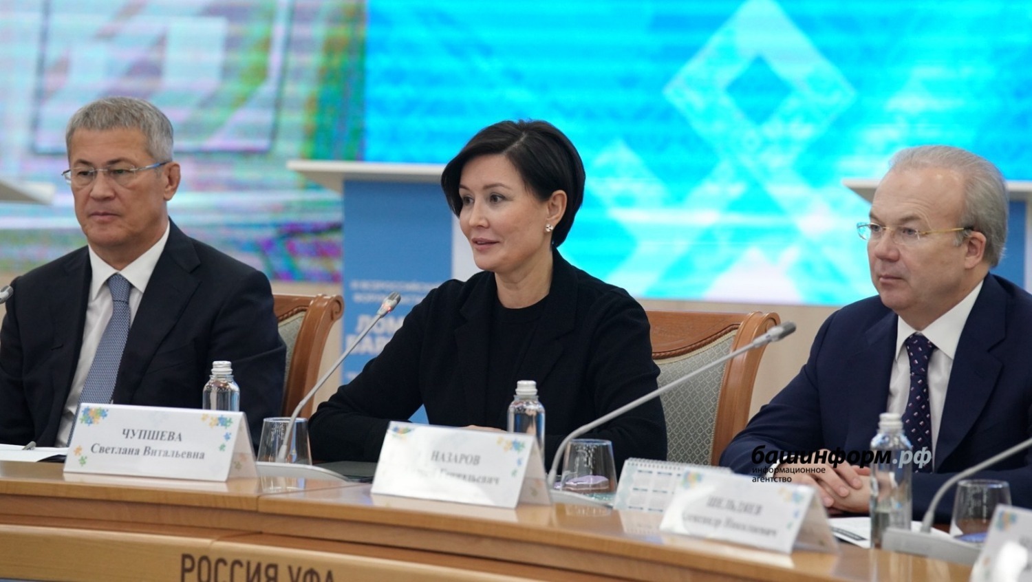 Олег Яровиков