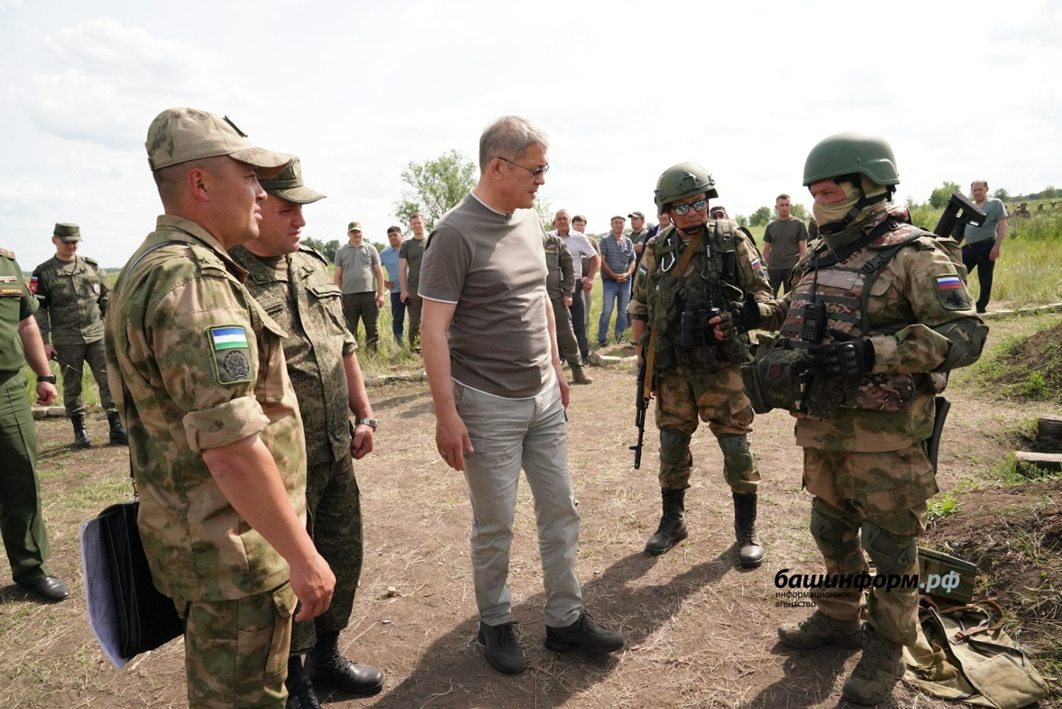 Олег Яровиков