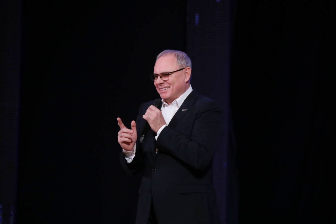 Валерий Шахов