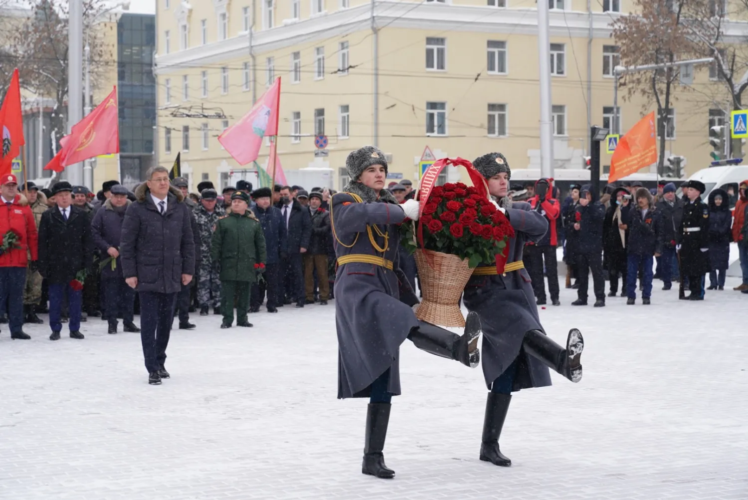 Олег Яровиков