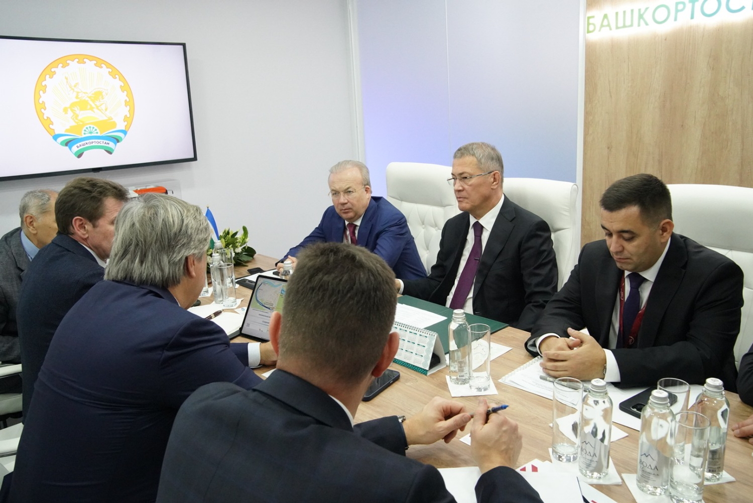 Олег Яровиков