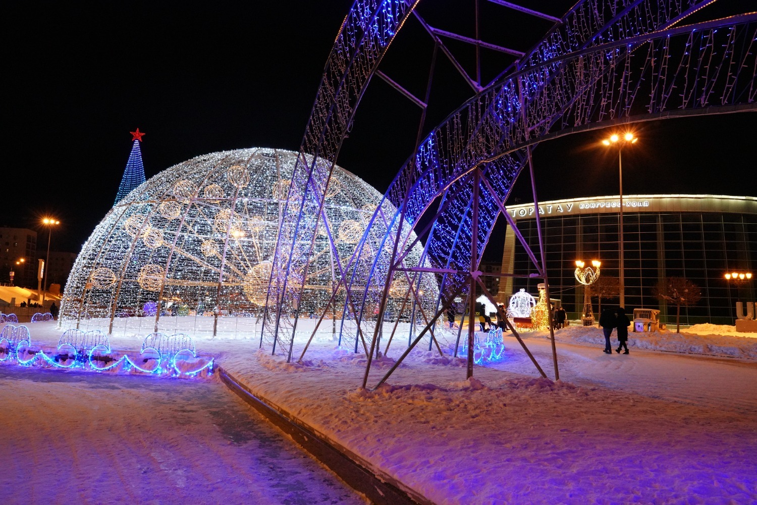 Олег Яровиков